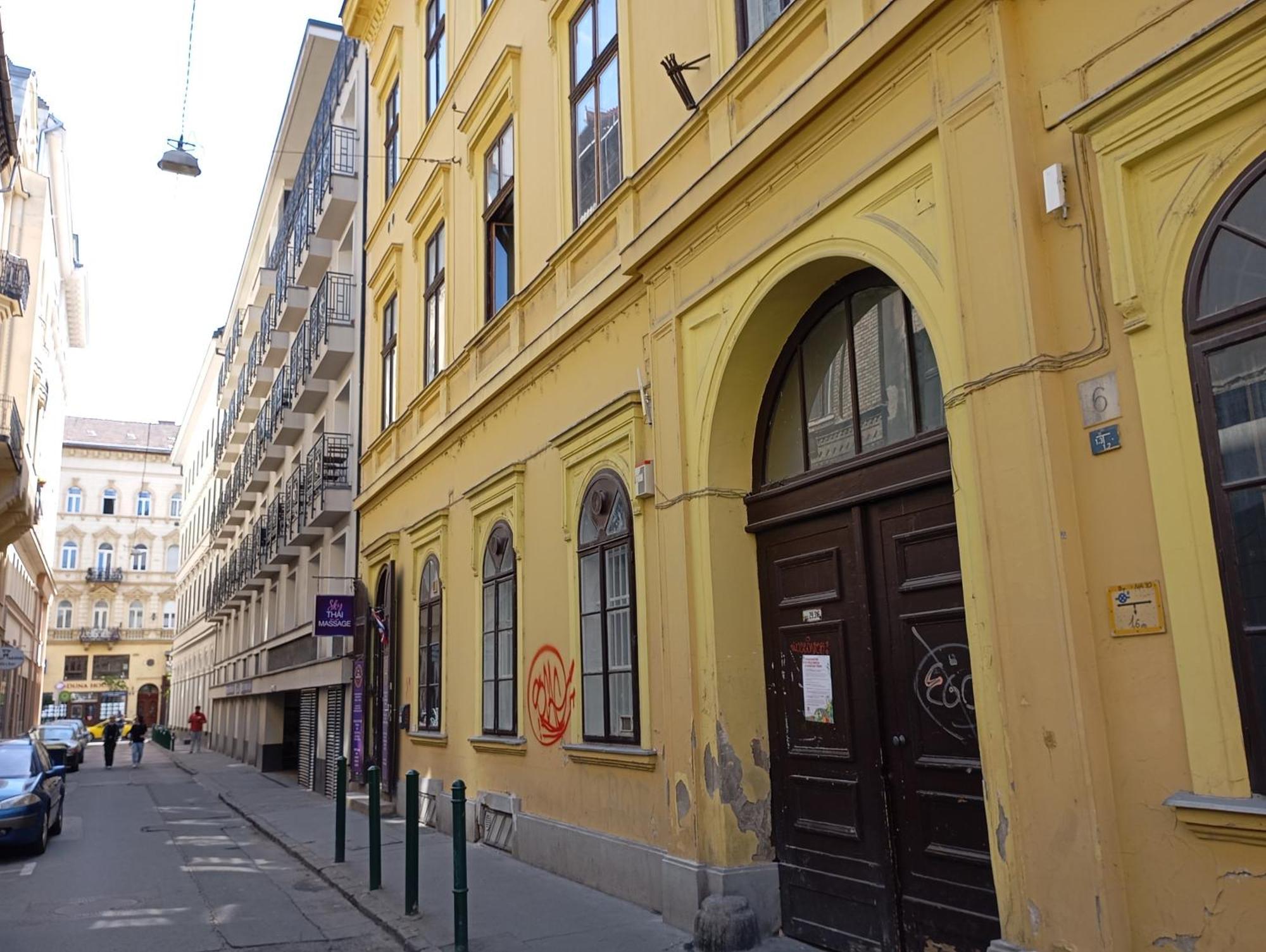 Operahouse Rooms Budapeste Exterior foto